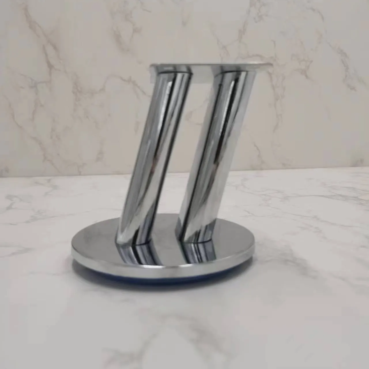 أريكة صناعية معدنية قدم X عبر تصميم أرجل أريكة بقاعدة لطاولة كرسي أريكة