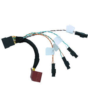 Hochwertiger 4-poliger Relais-Fahrzeug kabelbaum für die elektrische Fahrzeug konnektivität - Product Image 1