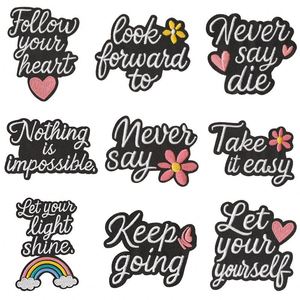 Nouveau Patch thermocollant noir avec broderie anglaise de lettres et mots motivants pour la décoration de vêtements et de pantalons - Product Image 2