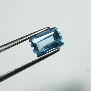 พลอยอะความารีนสีน้ำเงินธรรมชาติขนาดกลาง รูปทรงเอเมอรัลด์เจียระไนจาก MG สำหรับทำเครื่องประดับ - Product Image 4