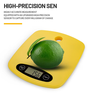 <span class=keywords><strong>Balance</strong></span> de cuisine de couleur <span class=keywords><strong>Macaron</strong></span> de 5kg de vente chaude transfrontalière <span class=keywords><strong>Balance</strong></span> de nutrition LCD domestique Caractéristique antidérapante Trou de suspension pour - Product Image 4