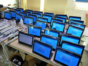 Snappy 2024 Nueva tecnología Sistema de visualización de <span class=keywords><strong>Estado</strong></span> de Cola de 55 pulgadas Equipo de publicidad para bancos hospitalarios y otras organizaciones - Product Image 4