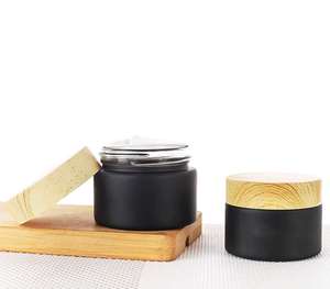 Envase Cosmético en Oferta, Tarro de Crema Redondo de Vidrio Negro Mate Vacío de 5g 10g 15g 20g 50ml con Tapa de Imitación Madera - Product Image 3