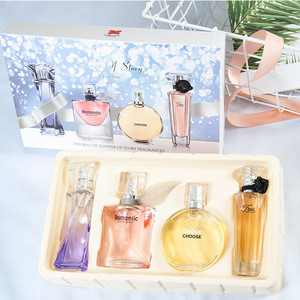 Juego de Regalo de 4 Perfumes de Lujo para Mujer, Fragancia Floral de Larga Duración, Colección Flower Story, Caja de Regalo Romántica, Tamaño Regular - Product Image 1