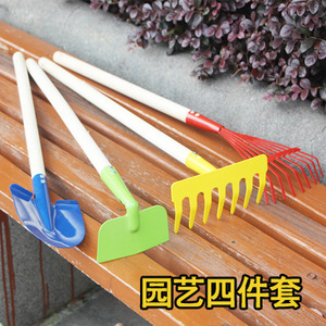 Ensemble d'outils de jardin pour enfants, pelle, râteau, houe, quatre pièces en acier inoxydable léger pour jouer et planter en plein air - Product Image 3