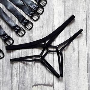 กางเกงในผู้หญิงแบบเซ็กซี่ ผ้าถักเนื้อแน่น โปร่งใส แต่งลูกไม้ผูกเชือกที่สะโพก เอวต่ำ บางเบา ต้านเชื้อแบคทีเรีย พร้อมโลโก้ที่เอว - Product Image 6