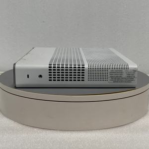 Commutateurs de la série 2960CX d'origine <span class=keywords><strong>WS</strong></span>-<span class=keywords><strong>C2960CX</strong></span>-<span class=keywords><strong>8TC</strong></span>-<span class=keywords><strong>L</strong></span> utilisés, commutateur Ethernet Gigabit 8 ports avec 2 x 1G SFP, commutateur réseau - Product Image 3