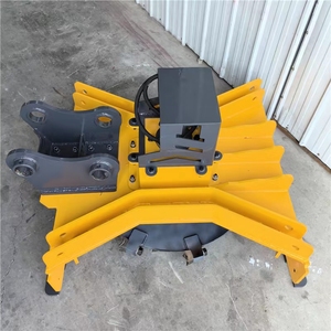 Broyeur à disques hydraulique haute vitesse pour excavatrice, pour couper et écraser les arbres sauvages et les églonnes épaisses - Product Image 1