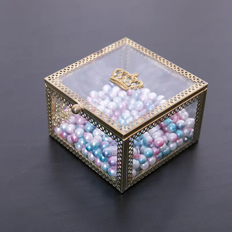 BEIZE Vintage Small Brass Filigree Glass Jewelry Box Casket Beveled Glass