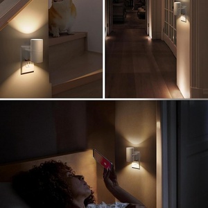 Lampe de table LED portable moderne avec contrôle tactile, lumière de nuit à intensité variable pour chambre à coucher - Product Image 3