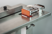 Machine d'étiquetage semi-automatique anti-effraction pour les coins des boîtes en carton, emballages alimentaires et cosmétiques