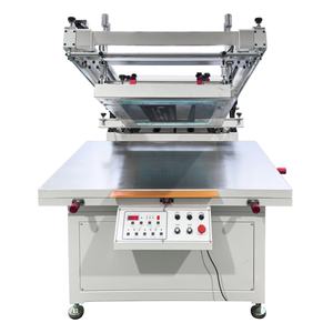 Machine d'impression sérigraphique semi-automatique à bras inclinable, occasion, avec nouvelle étiquette et imprimante UV à points, table à vide, imprimante de cartes - Product Image 3