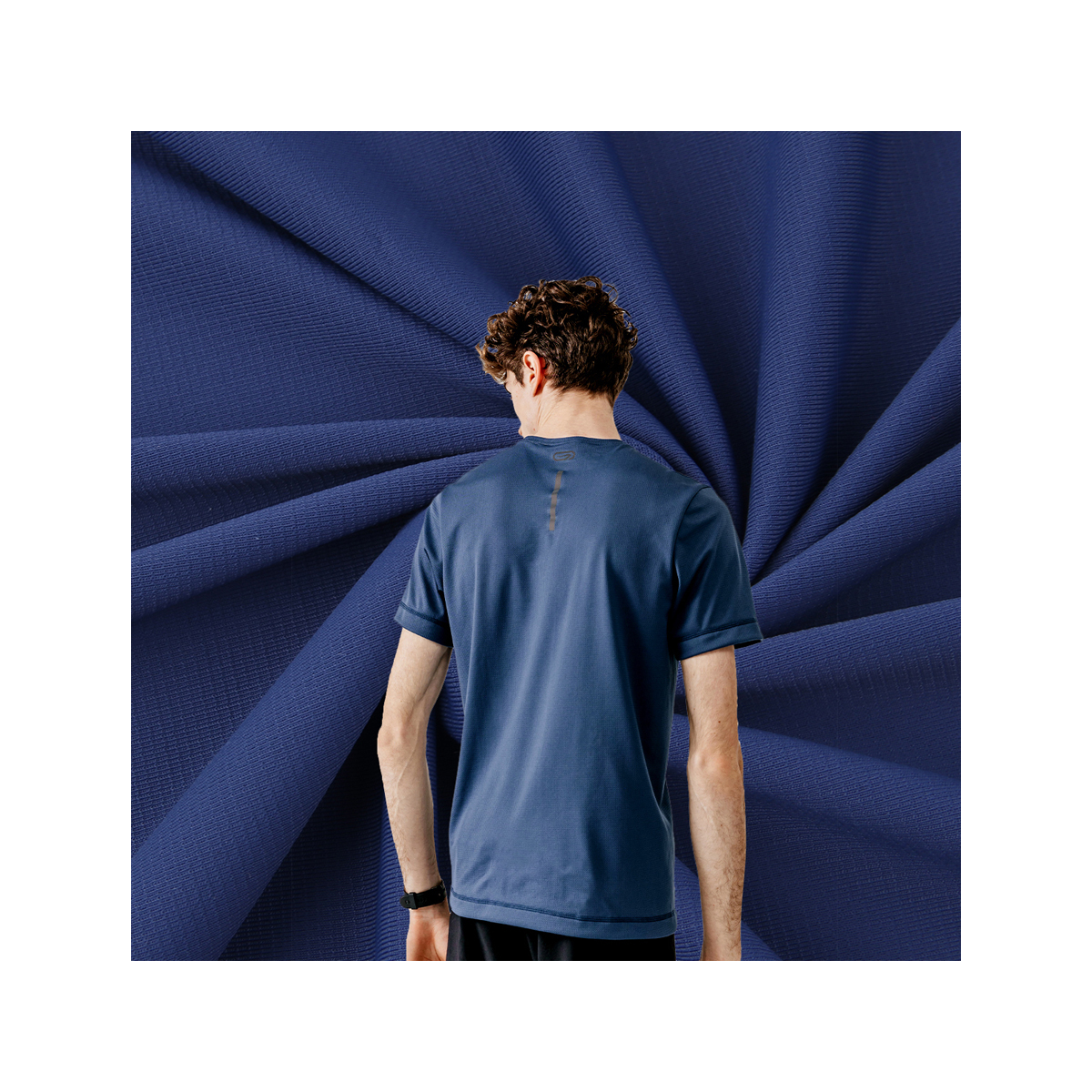 uniqlo blocktech shoulder bolsa