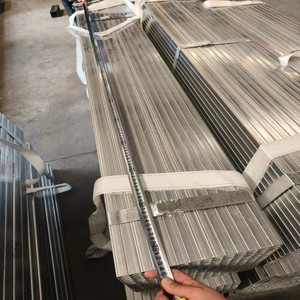 Tuyaux d'<span class=keywords><strong>acier</strong></span> soudés galvanisés plongés à chaud tailles carrées et rectangulaires 20x20 25x25 40x40 50x50 60x60 40X80 ASTM et JIS certifiés - Product Image 6