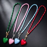 Collier tendance en acrylique avec pendentif cœur, multicolore, en corde paracorde, brillant et solide, pour filles, cadeaux quotidiens