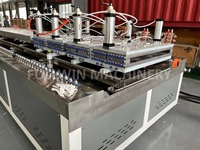 Ligne de production de machines pour la fabrication de profilés de portes intérieures en WPC, portes en PVC, portes de toilettes, portes de chambre d'hôtel, largeur 700 mm, 800 mm, 900 mm