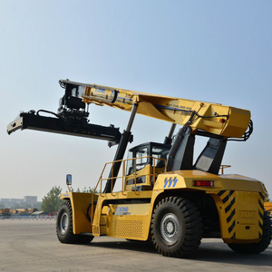 Xuzhou 45t Engine New 4wd <b>Container</b> Reach Stacker Xcs4531t Capacity Outdoor Use for Sale - Product Image 5