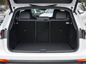 Nuevo Audi Q4 <span class=keywords><strong>E</strong></span>-tron 2024, Vehículo Eléctrico Puro, Disponible en Stock, Recién Llegado - Product Image 6