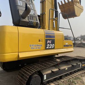 Gebruikt Japanse <span class=keywords><strong>Komatsu</strong></span> <span class=keywords><strong>PC220</strong></span>-<span class=keywords><strong>7</strong></span> graafmachine, 22 ton, mini, te koop. Gemaakt in Japan, rubberbanden. - Product Image 2