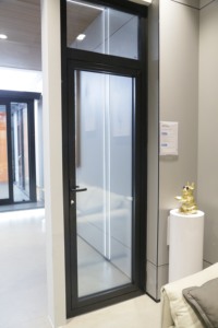 Porta a Battente Huada per Patio, a Telaio Stretto, a Risparmio Energetico, con Taglio Termico in Alluminio <span class=keywords><strong>e</strong></span> Doppio Vetro Basso Emissivo - Product Image 5