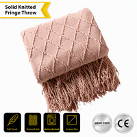 Plaid tricoté Aodu avec franges, texture bouclée et motif losanges, confortable pour canapé, lit et salon, vente en gros directe usine