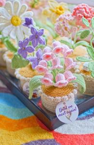 Poupées au crochet faites main personnalisées, mignonnes, en forme de plante œillet, pour le soutien émotionnel, ornement de pot de fleurs artificielles, cadeau pour la fête des Mères - Product Image 3