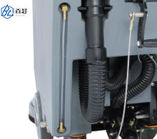 Autolaveuse autoportée haut de gamme pour usage intensif (maisons, hôtels, routes) - Product Image 6
