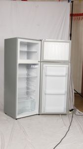 El más vendido Nevera 210L Puertas dobles Congelador superior Nevera americana Refrigerador comercial para el hogar - Product Image 4
