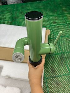 Grifo de Baño Multifunción Inspirado en <span class=keywords><strong>Cactus</strong></span> con Pantalla Digital, Monomando de Agua Fría/Caliente, Colores Vibrantes para Gimnasio - Product Image 5
