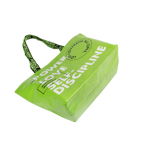 Venta al por mayor reutilizable de gran capacidad de la bolsa de asas de impresión personalizada de letras ecológicas PP tejido de laminación bolsas de compras para el supermercado - Product Image 1