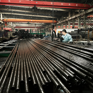 Tùy chỉnh chế biến giếng dầu khoan thép carbon rãnh lót đục lỗ vỏ ống thép carbon Ống A106 12 Meter - Product Image 4