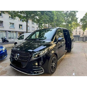 <span class=keywords><strong>Mercedes</strong></span> <span class=keywords><strong>Vito</strong></span> VIP: Conversión Completa, Asientos de Cuero Blanco y Morado, Asiento de Capitán, Tapicería de Diamantes, Sillón Reclinable Starlight, Mesa - Product Image 2