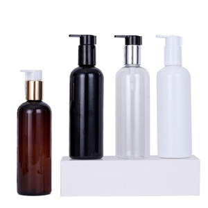 Botella de Plástico PET Recargable Vacía de 500 ml (16 oz) con Bomba Dosificadora Dorada/Plateada para Loción o Champú, Color Blanco, 2025 - Product Image 1