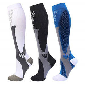 Nuevas Medias de Compresión Graduada para Entrenamiento, Running, Recuperación, Ciclismo, Viajes, Deportes al Aire Libre para Hombres y Mujeres - Product Image 6