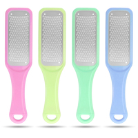 Râpe à pieds professionnelle en acier inoxydable colorée et durable avec manche en plastique et lame tranchante, personnalisable avec logo, pour éliminer les callosités