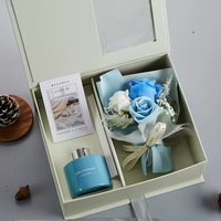 Ensemble Diffuseur et Bougie de Luxe Personnalisé pour la Maison, avec Pot en Verre, Couvercle en Bambou et Support en Métal, Style Ins Inspiré Mariages et Noël