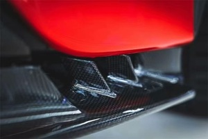 Nuova Protezione Laterale in Fibra di Carbonio OEM di Alta Qualità per <span class=keywords><strong>SF90</strong></span>, Consegna Rapida a Prezzo All'Ingrosso - Product Image 4