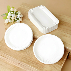 Platos Desechables de Papel Blanco, Redondos y Rectangulares, Recubiertos para Uso Comercial, Estilo Sólido - Product Image 1