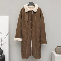 Manteau long pour femme en faux daim marron doublé de laine, col en fourrure blanche, simple boutonnage, boutons métalliques, mi-mollet, chaud et élégant