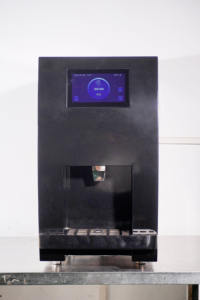 Petite machine à glaçons intelligente automatique forme carrée/cube maison/commercial/voiture/hôtel utilisation <span class=keywords><strong>bouteille</strong></span> en plastique entrée d'eau - Product Image 5