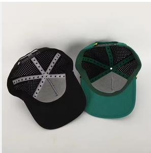 Casquette de sport à 5 panneaux avec logo personnalisé de haute qualité, en polyester camouflage unisexe, avec patch brodé et fermeture snapback - Product Image 4