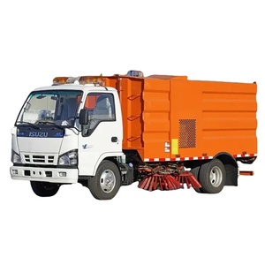 Camión barredor de calles ISUZU ELF de 5.5CBM con lavado a alta presión y autolimpieza en venta - Product Image 1