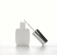 Flacon de vernis à ongles effet luxe pour colle, finition mate très prisée avec couvercle doré, sérigraphie personnalisée, différents pinceaux