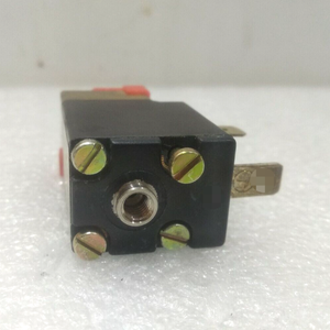 0301 C <span class=keywords><strong>1</strong></span>.6 Bobina Solenoide 054032n 110v 50hz 4w 0-6bar/0301c Nuovo Originale Pronto per la Spedizione Automazione Industriale Pac Dedicato Plc <span class=keywords><strong>Pro</strong></span> - Product Image 1