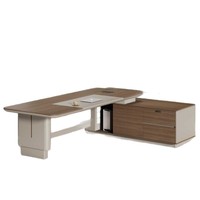 Bureau de direction moderne minimaliste haut de gamme avec table d'appoint et câblage dissimulé en bois pour salles de réunion et bureaux de direction