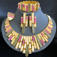 T040B Ensemble de bijoux de mariage brésilien italien vintage haut de gamme plaqué or 18 carats Lagos Collier Boucles d'oreilles Alliage Fashion Dubai Bridal