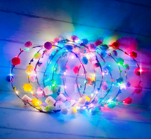 Rifornimenti del partito light up led corone di fiori di nuovo anno Di Natale carino LED fasce del fiore per i bambini e per adulti - Product Image 2