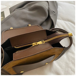 Hot Selling Classic Lady Fashion Trendy Versatile Hand Carry Large Square Bag Vintage College Style PU <b>Backpack</b> for Women Girls - Product Image 5
