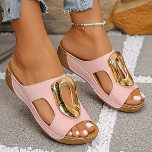 Nuovi Arrivi 2026: Sandali con Zeppa da Donna Taglie Grandi, Ciabatte Casual con Fibbia Metallica e Punta Aperta - Product Image 2