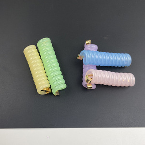 Coletero de Resina Plástica con Diseño de Cable Telefónico en Colores Jelly, 25x6cm, para Uso Diario, Primavera Verano 2024, Estilo Coreano - Product Image 1